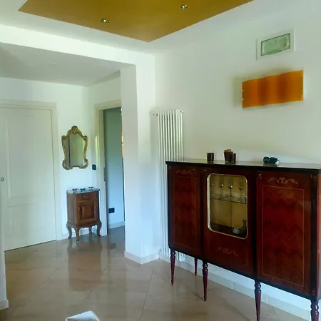 La Casa Del Cedro *