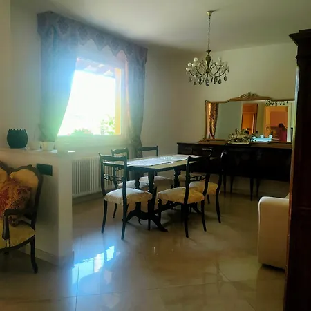 La Casa Del Cedro